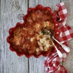 Torta salata con pasta fillo, spinaci, ceci e feta